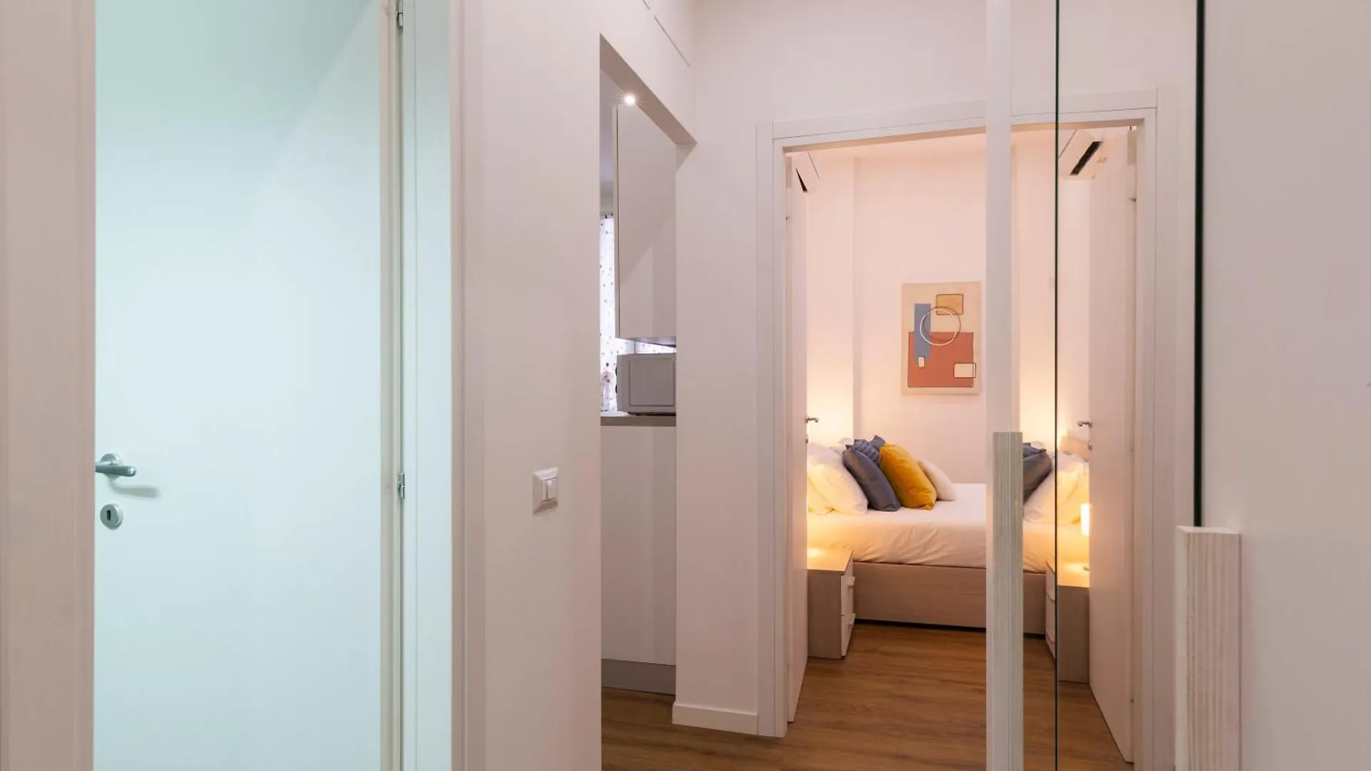Macmahome Milan Apartment